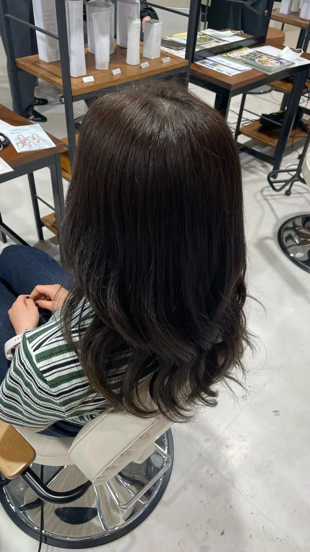 カラー amoretto kiraのヘアスタイル