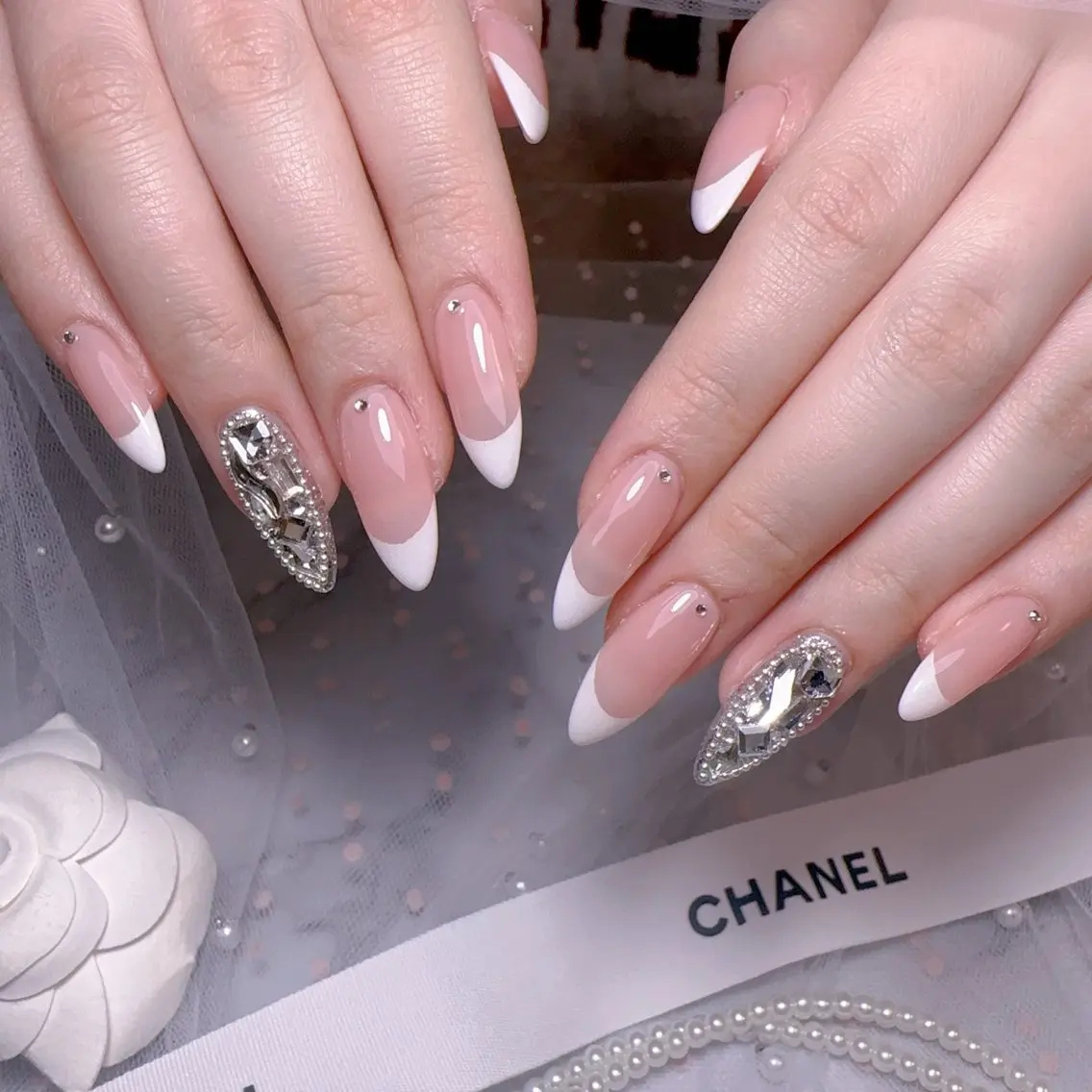 ネイル オーロラネイル フットネイル 韓国ネイル ラメ(グリッター) ラメグラデーション ハンドネイル Belle nail salon 新小岩のネイルデザイン