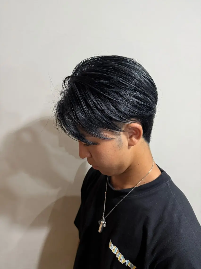 ミディアム カット 久村 泰生のヘアスタイル