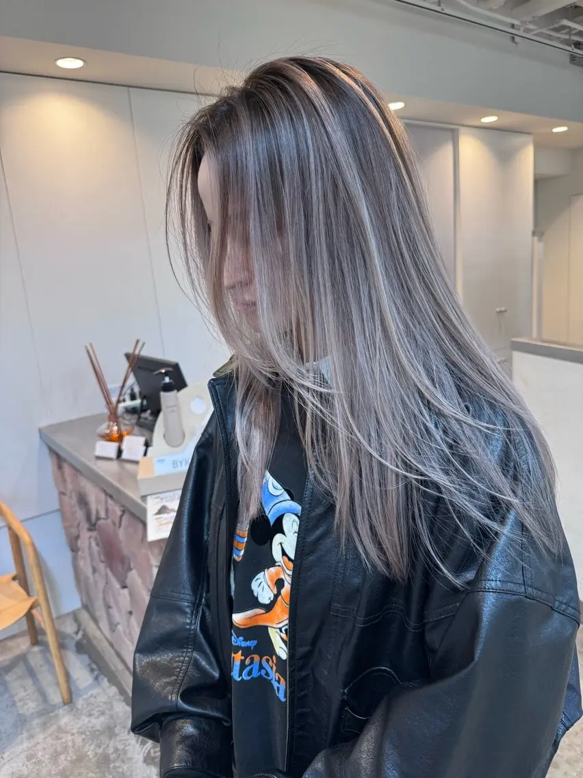 【1ブリーチ込】バレイヤージュの写真