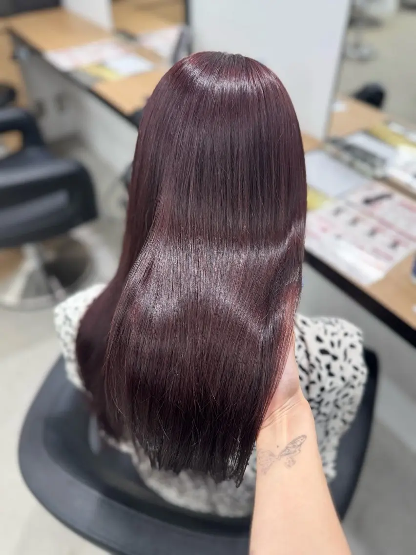 セミロング カラー ヘアアレンジ カット ヘアカラー トリートメント ヘアセット 🤍淡色ピンク&ラベ ンダーYUKI🤍のヘアスタイル