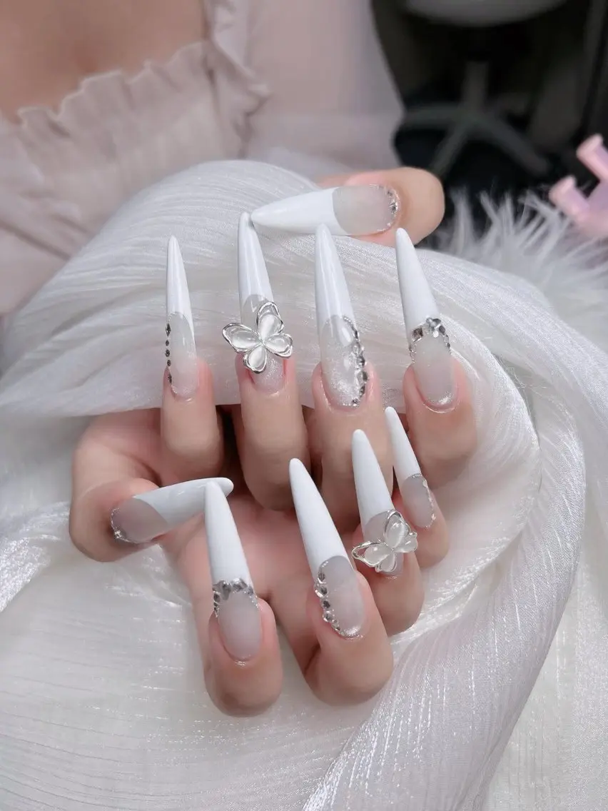 ネイル ハンドネイル Swan Nail Salonのネイルデザイン
