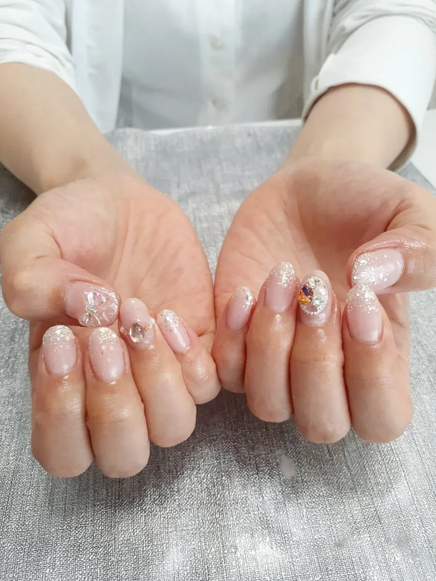 ネイル 鈴木 憂維のネイルデザイン