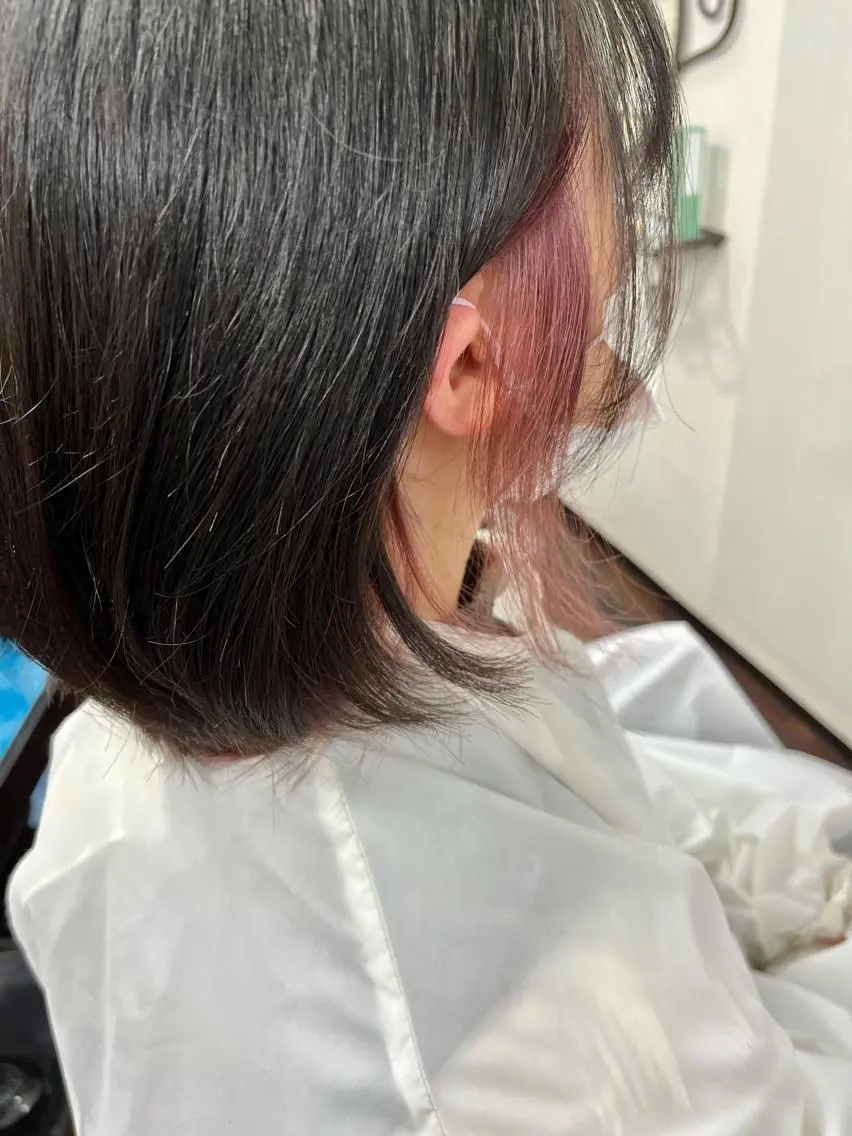 🌈イヤリングカラー(ブリーチ込み)+シャンプーブロー ベースカラーなし🌈の写真