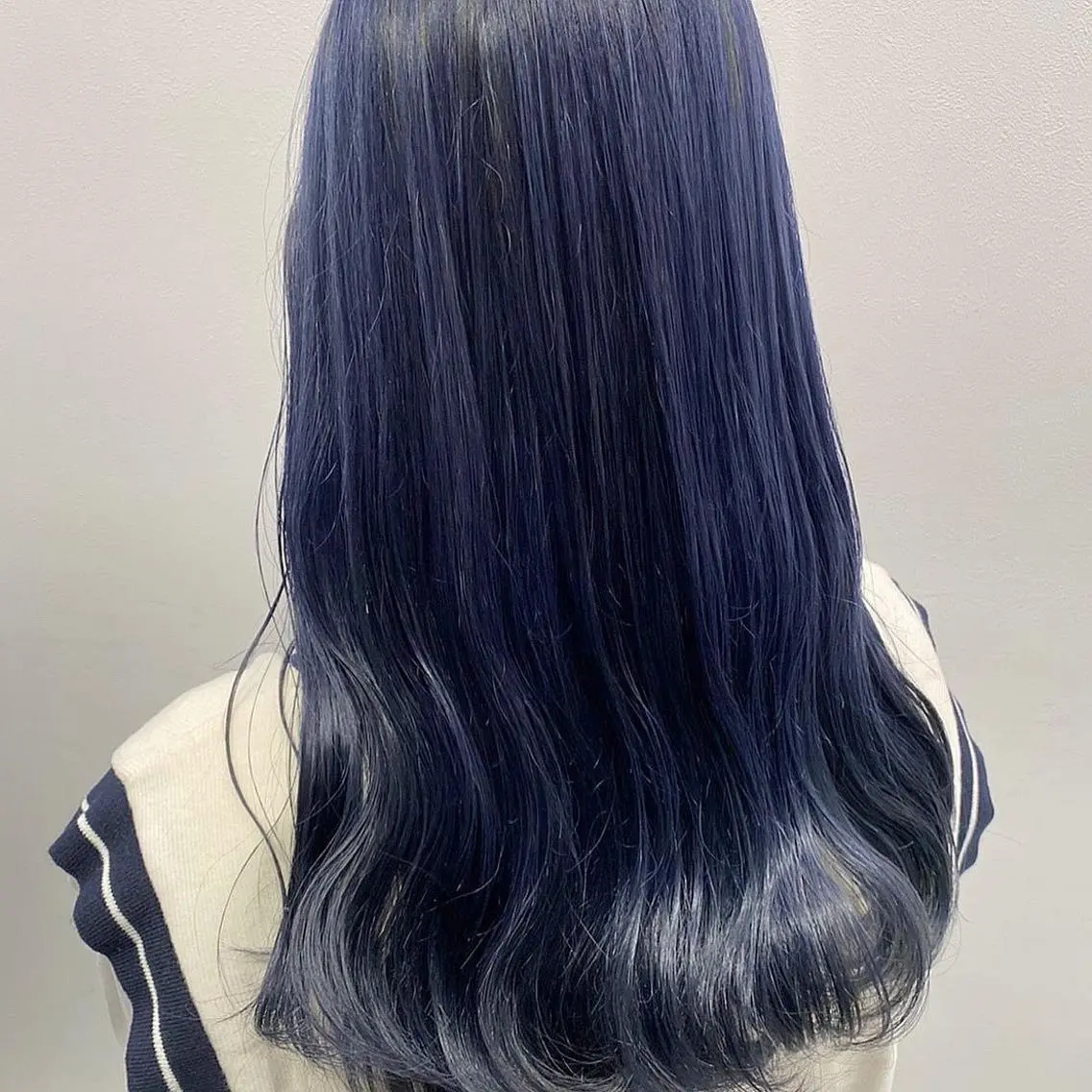 セミロング カラー ヘアアレンジ 黒髪 ブルーカラー ブルーブラック トリートメント 酸熱トリートメント 🤍ベージュ×艶髪 🤍Ryuta🤍のヘアスタイル