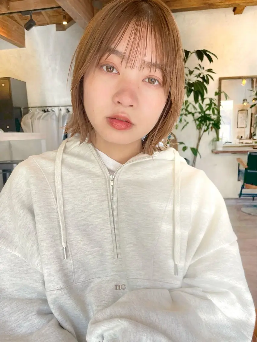 ショート カラー カット ヘアカラー 結べるレイヤーボブ くびれLady表参道のヘアスタイル