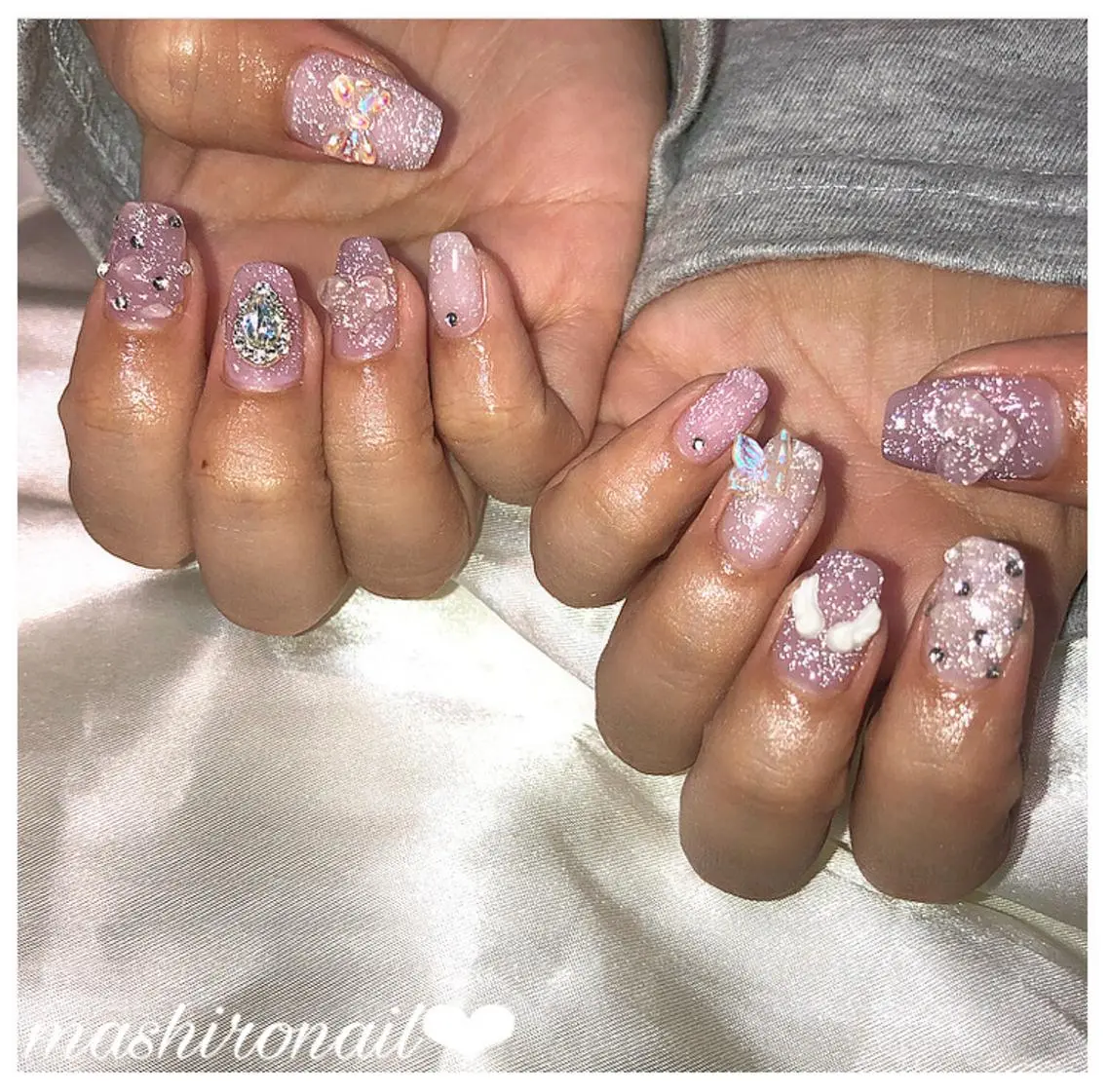 ネイル フラッシュネイル ガーリー キラキラネイル ピンク ハンドネイル Miro nailのネイルデザイン