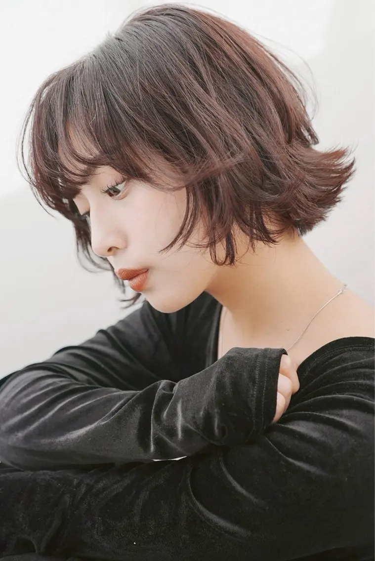 ミディアム カラー ボブレイヤー ボブ レイヤーカット 撮影モデル募集【くび れショートボブ】馨のヘアスタイル