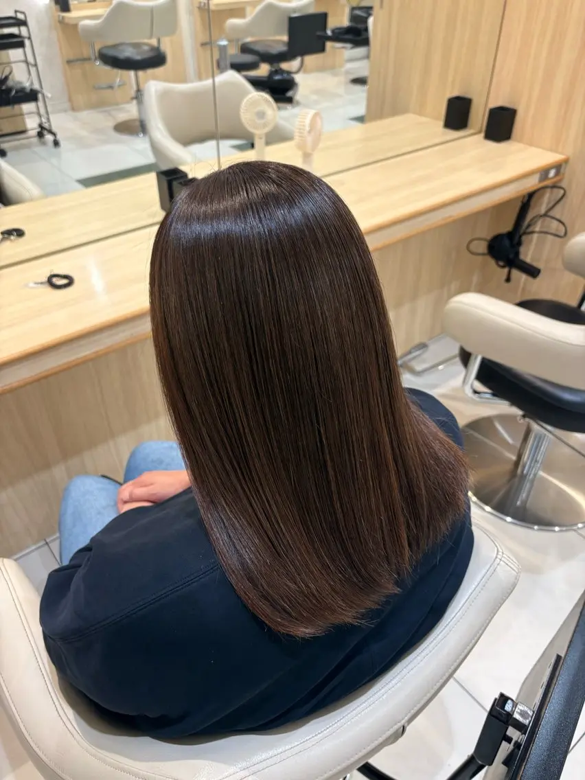 セミロング 縮毛矯正 トリートメント 🍓透明感カラー/ 縮毛矯正 いちか🍓のヘアスタイル