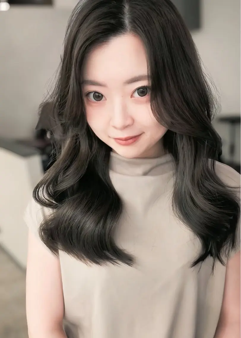 セミロング カット ヘアカラー トリートメント ,comma rinka💖✨のヘアスタイル
