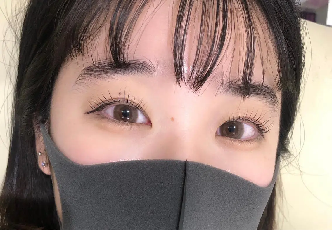 ネイル マツエク・マツパ アイブロウ 韓国風マツエク パリジェンヌラッシュリフト まつげパーマ ワンホンマツエク 長さ出し ハンドネイル フットネイル ハンドケア Nail&eye Belire 新宿のネイルデザイン