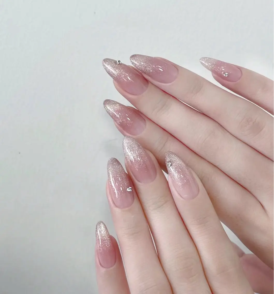 ネイル ハンドネイル 🎀M nails✨ ビューティーのネイルデザイン