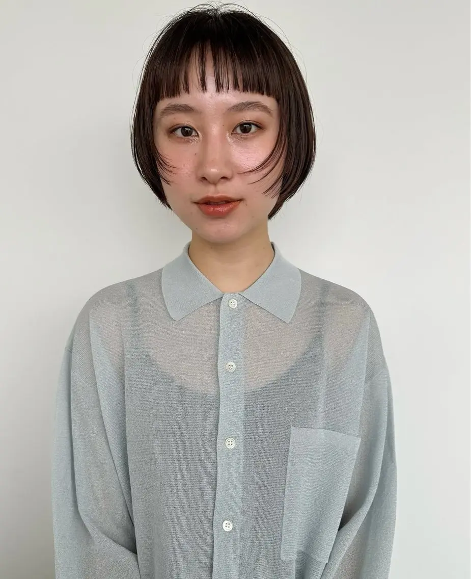 ミディアム ボブ 顔まわりレイヤー 顔周りカット レイヤーカット ボブパーマ🌀 /亜海のヘアスタイル