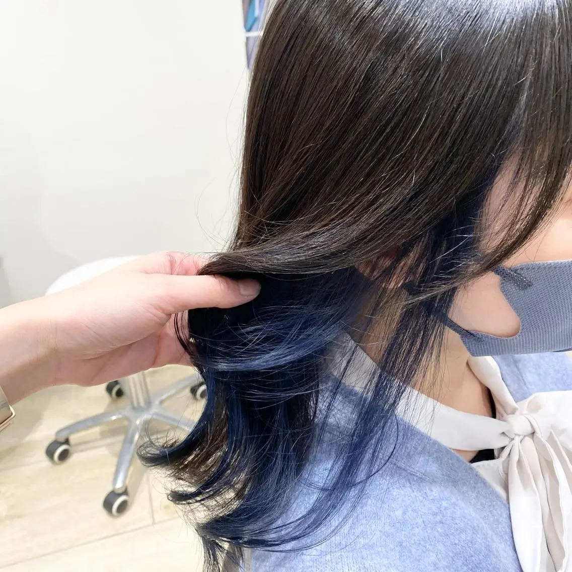セミロング ヘアカラー equal銀座 黒田💚のヘアスタイル