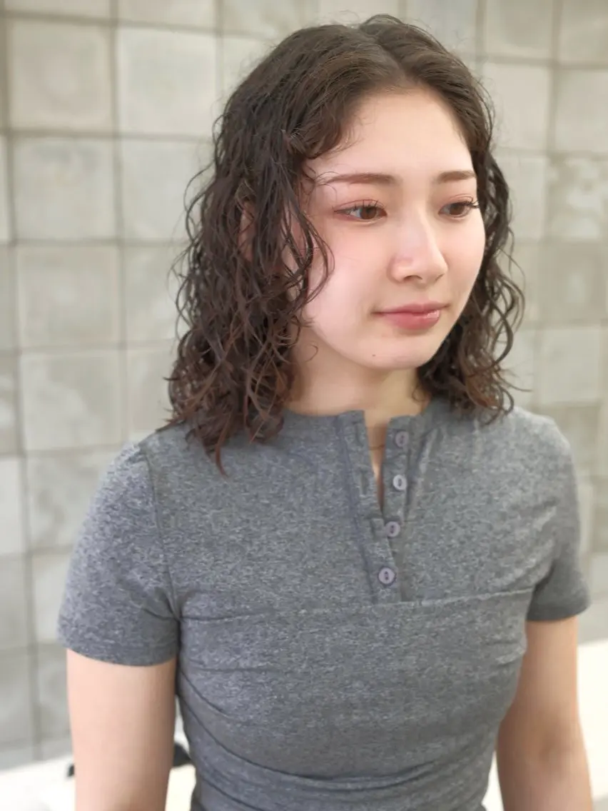 ミディアム パーマ ミディアムパーマ くせ毛 スパイラルパーマ tetohair 森田浩平のヘアスタイル