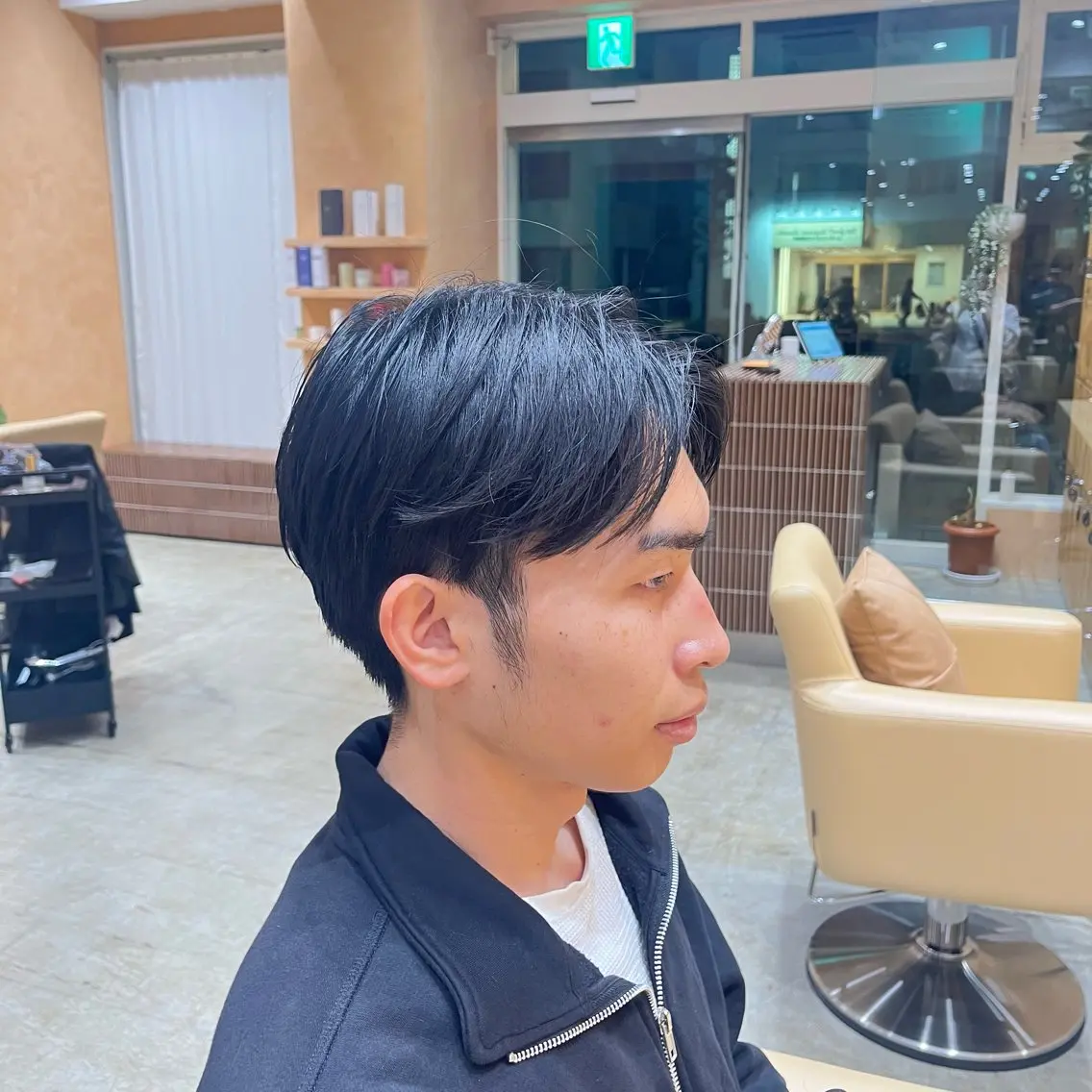 メンズ センターパート しだ あつきのヘアスタイル