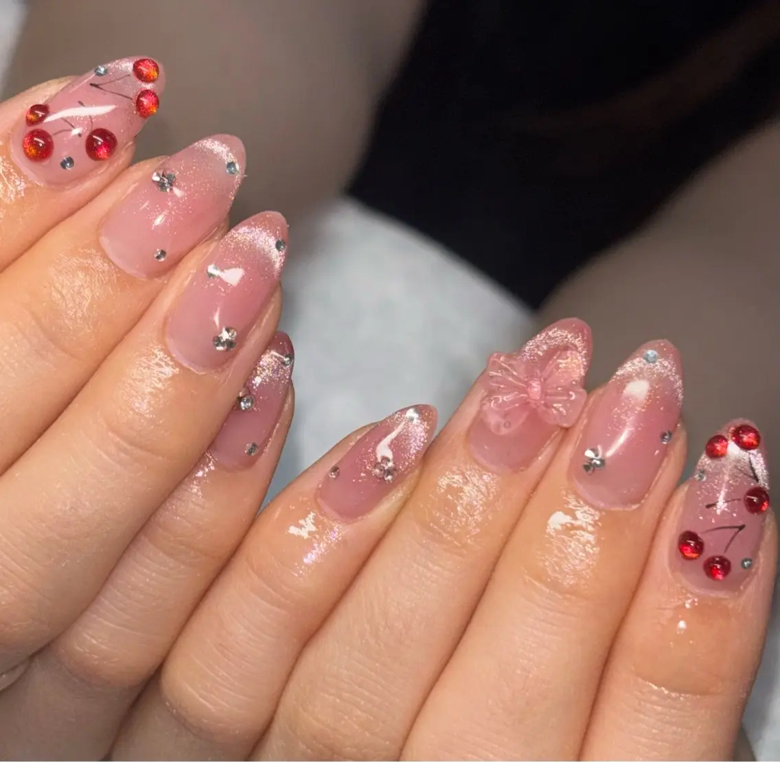 ネイル ハンドネイル Bitty💟 Marinのネイルデザイン