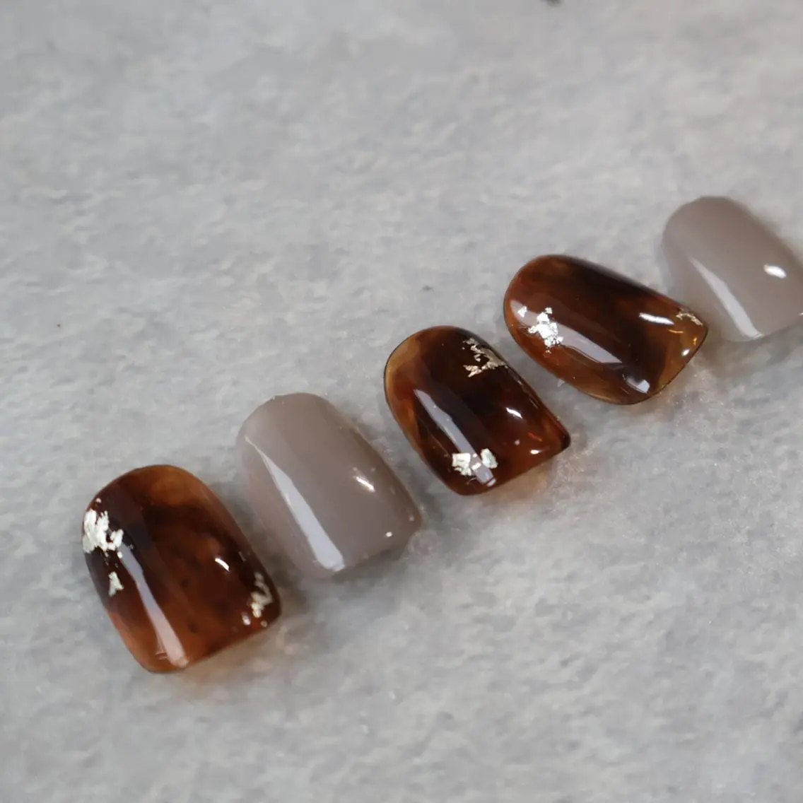 ネイル べっ甲ネイル tulle【チュール 】✴︎RIHOのネイルデザイン