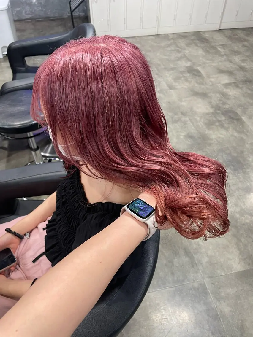 セミロング カラー ヘアカラー ハイトーン 横浜💞ミオのヘアスタイル