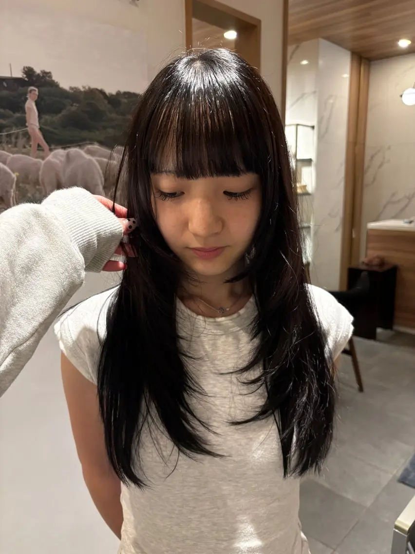 ロング カラー ヘアカラー yoshioka natsukiのヘアスタイル
