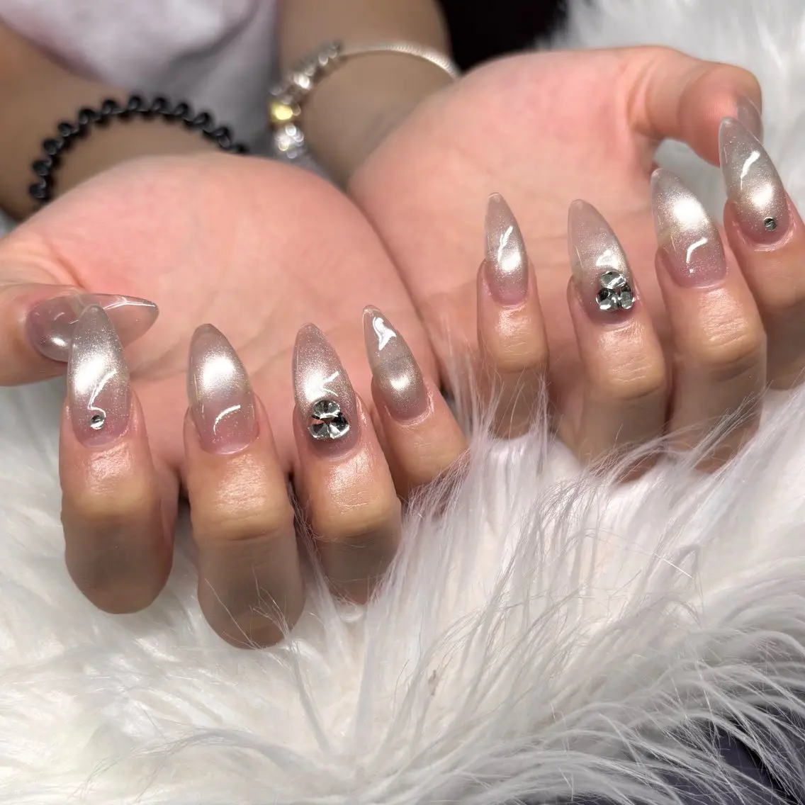 ネイル ハンドネイル NAIL atre SAIKAのネイルデザイン
