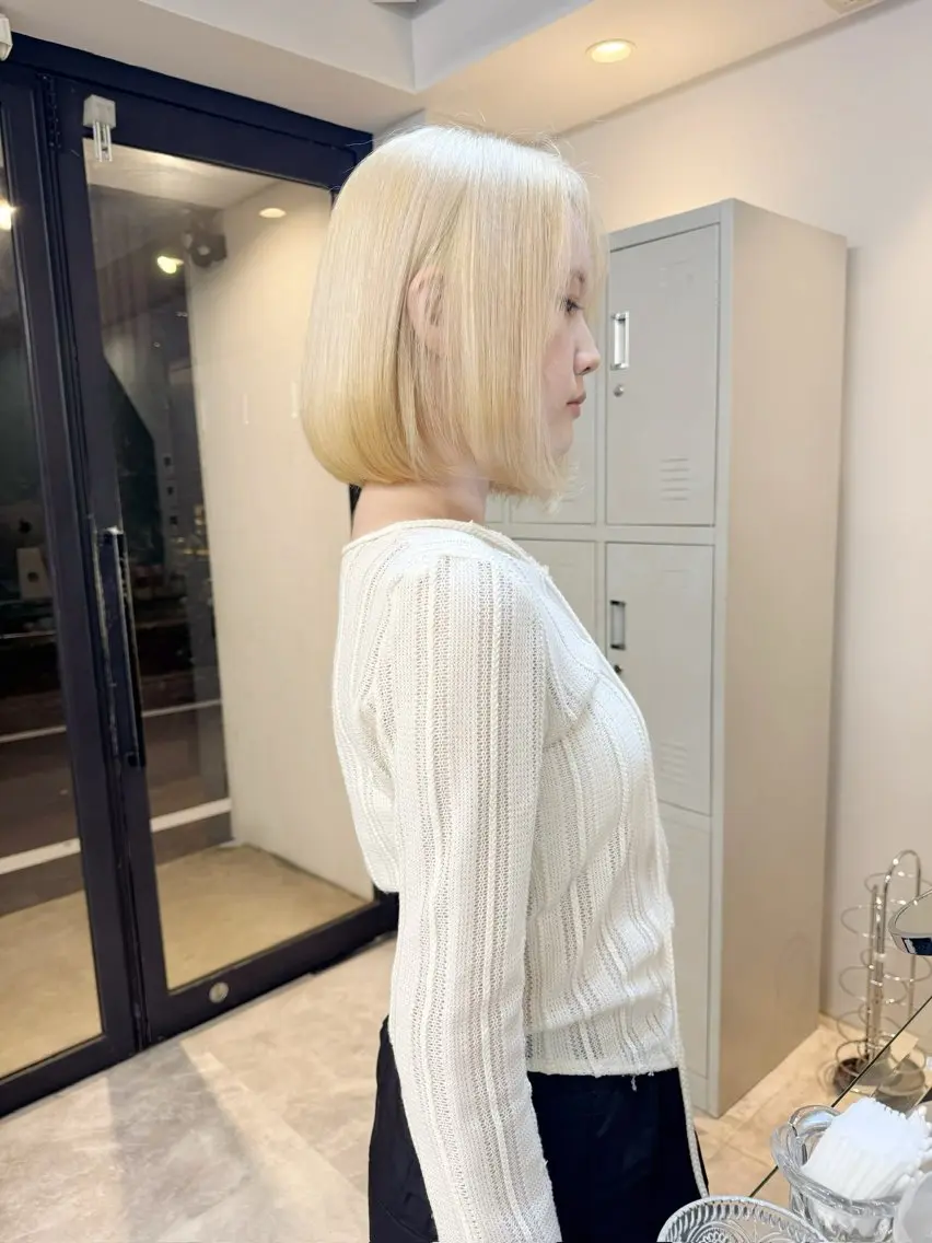 ショート ヘアカラー トリートメント Flamme Annaのヘアスタイル