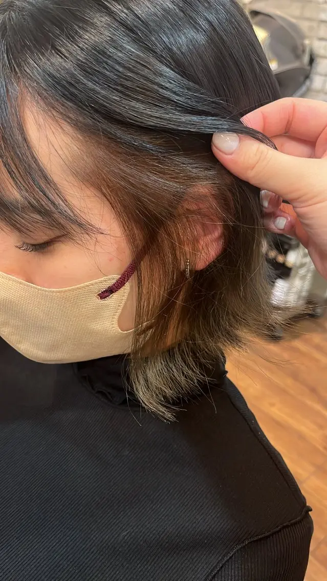 カラー Ayumi/髪質改善 レイヤー/ネイルのヘアスタイル