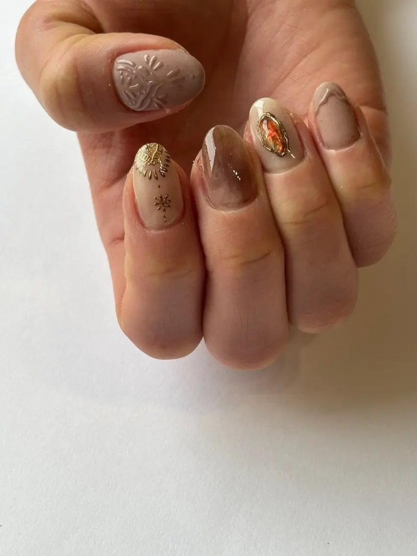 ネイル 手描き🌸ニュアンス monny nailのネイルデザイン