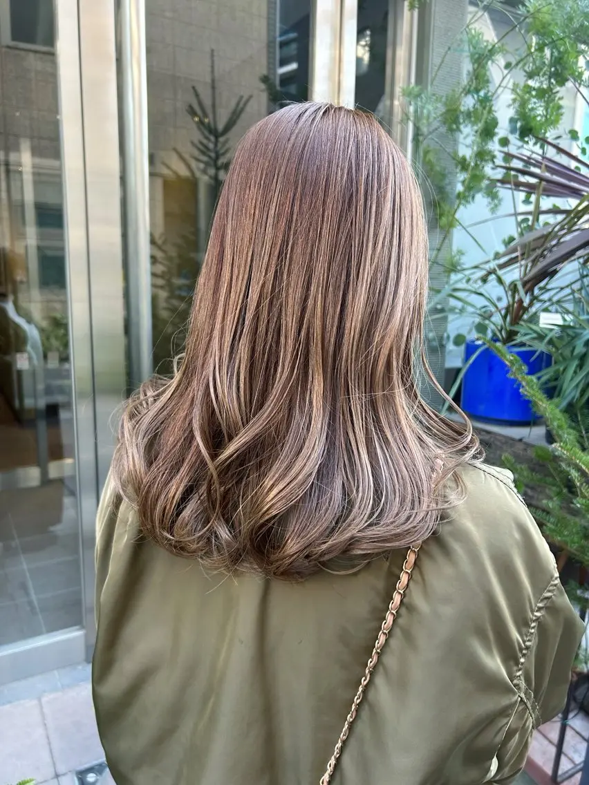 ミディアム カラー ベージュカラー ハイライトカラー ハイライト カット トリートメント HIROKI ”博多 /ボブのヘアスタイル