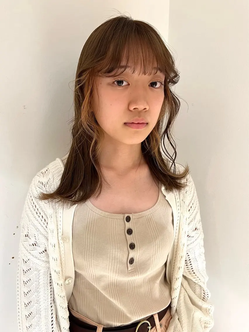 セミロング カラー ベージュカラー ヘアカラー akane /渋谷のヘアスタイル