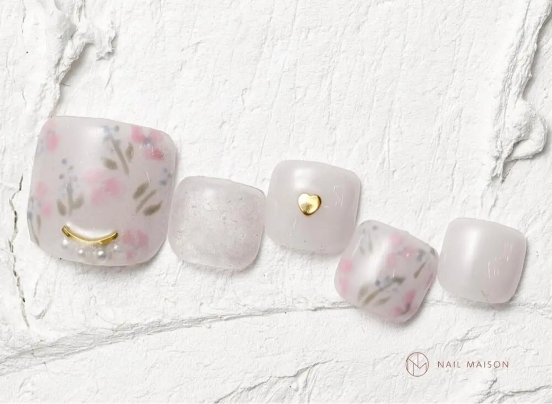 ネイル i nails 横浜WESTのネイルデザイン