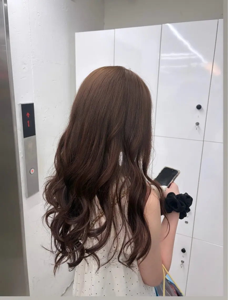カラー 恋夢💫 JILLSTUDIOのヘアスタイル
