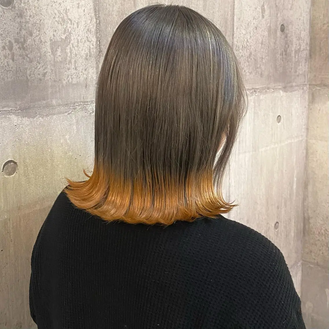 ミディアム カラー グレージュ ヘアカラー 比嘉 陽のヘアスタイル