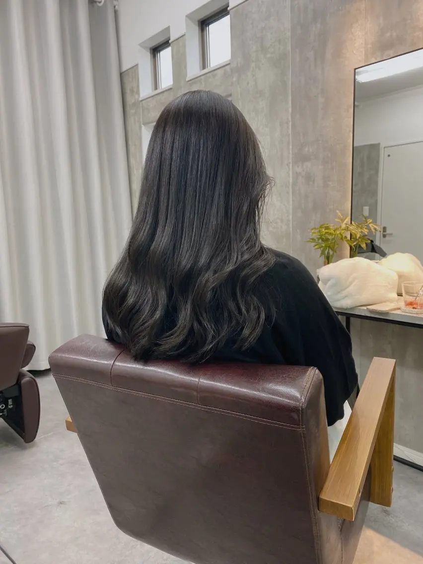 ロング 韓国風ヘア オルチャンヘア 1席のみの 美容室IKKIのヘアスタイル