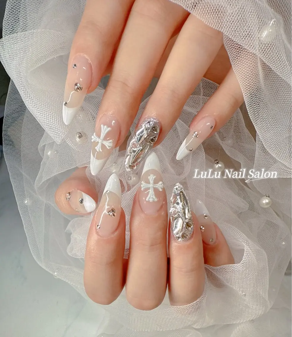 ネイル ハンドネイル LU LU NailSalonのネイルデザイン