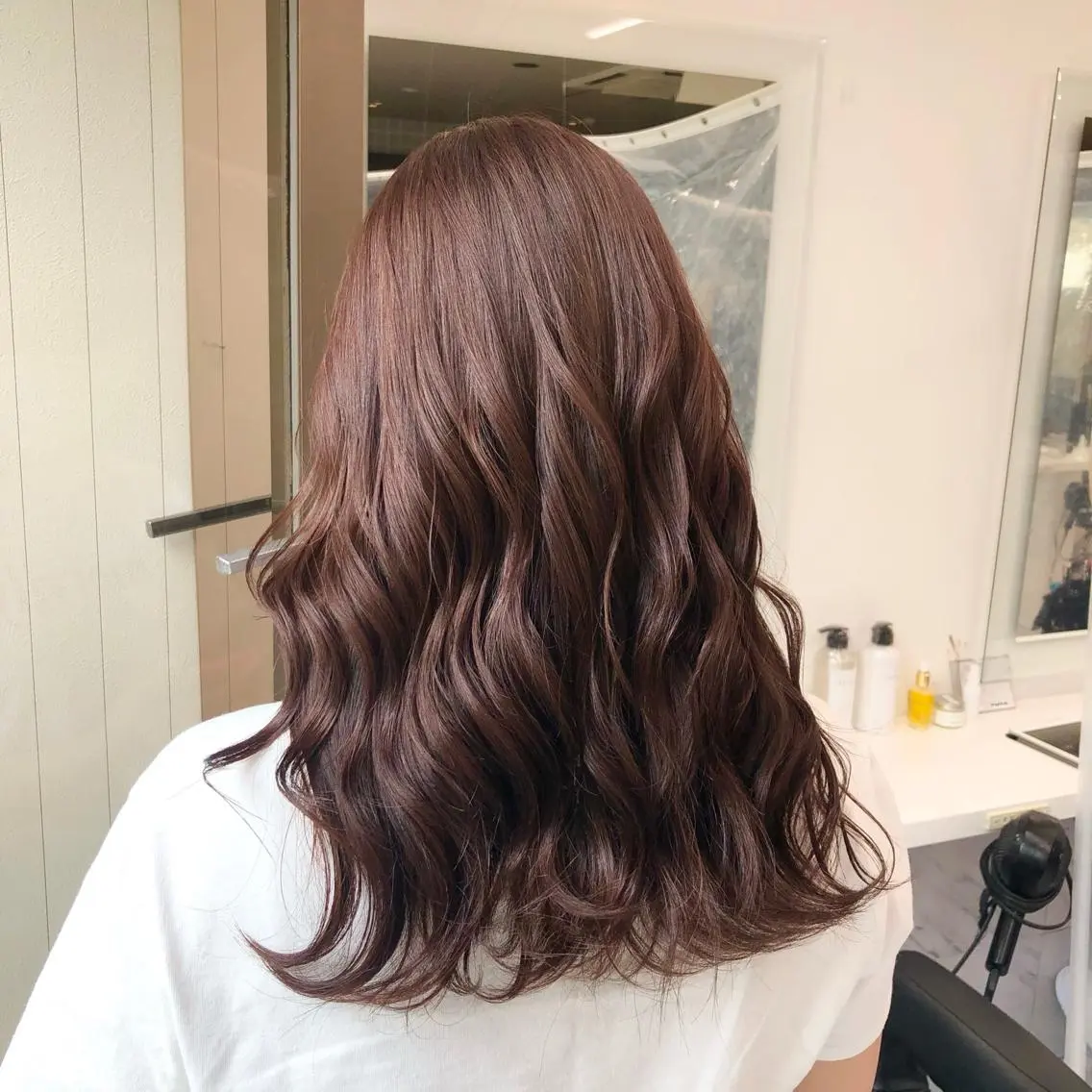 ロング カラー パーマ ヘアアレンジ メンズ キッズ ネイル マツエク・マツパ 上品＆韓国風 🥀海心🥀のヘアスタイル