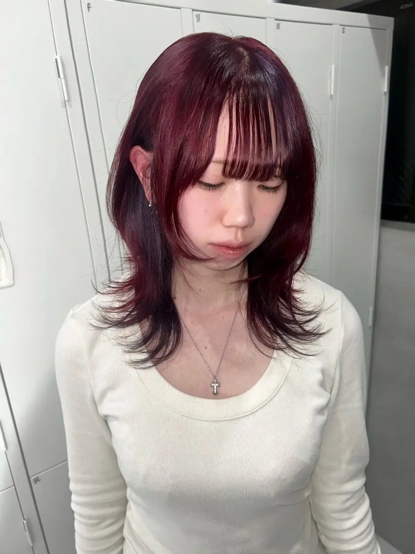 カラー ヘアカラー Akari🧬レイヤ ー/ハイトーン/天神のヘアスタイル
