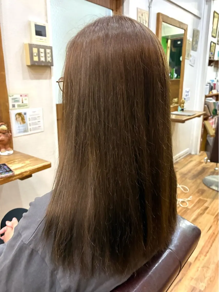 セミロング ヘアカラー カレン/カットモデル 0円【ロング限定】のヘアスタイル