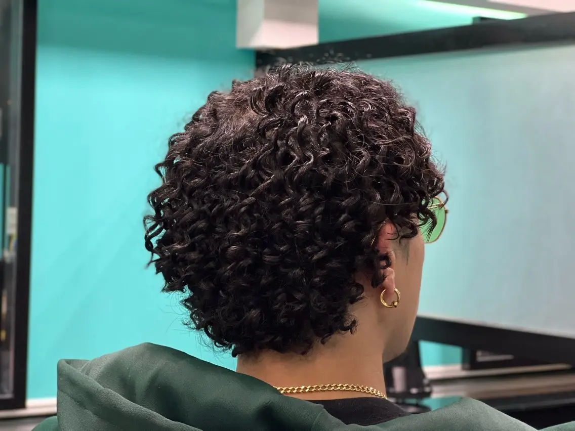 ロング パーマ 【メンズカット】 。のヘアスタイル