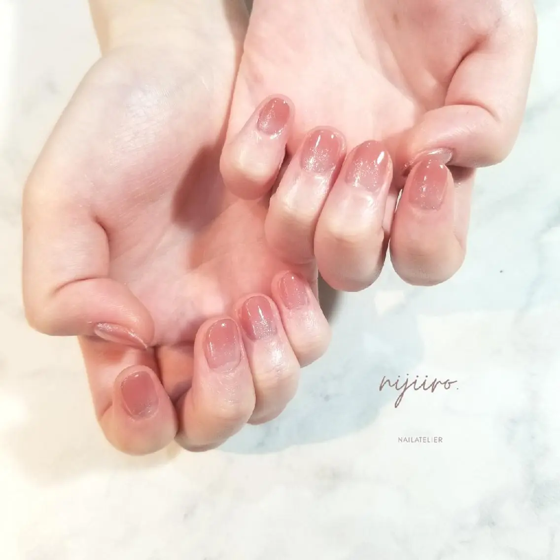 ネイル グラデーション ハンドネイル nijiiro🌈 サトウのネイルデザイン