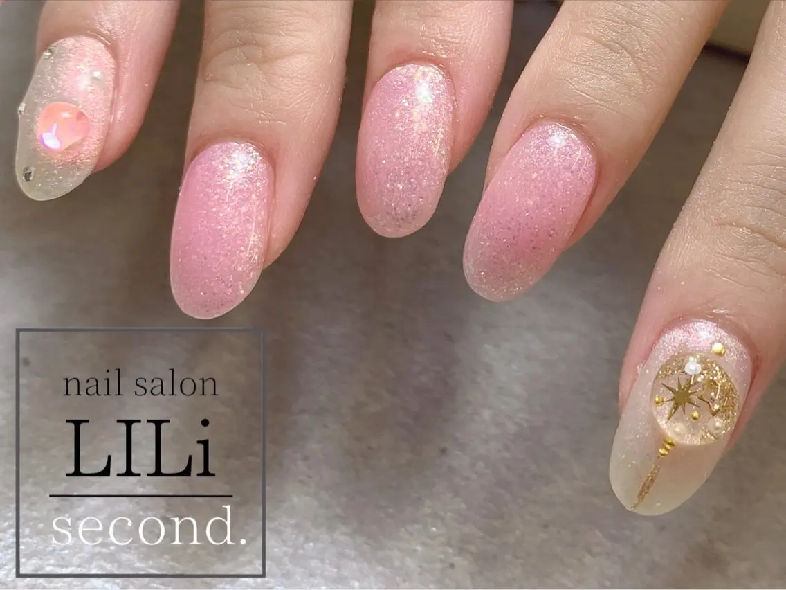 ネイル ハンドネイル Sari ✳︎のネイルデザイン