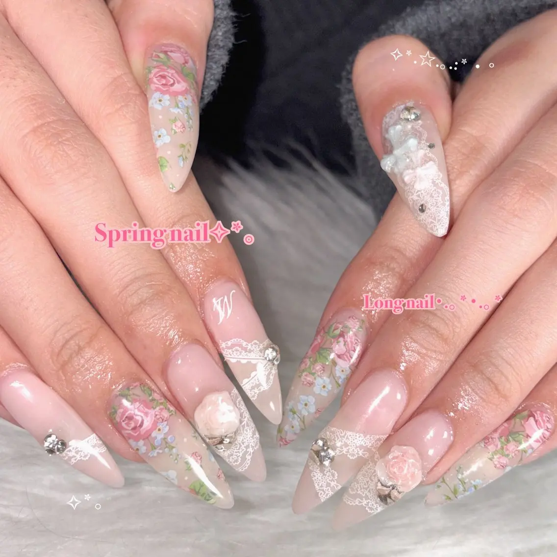 ネイル ハンドネイル LAVISH manaのネイルデザイン