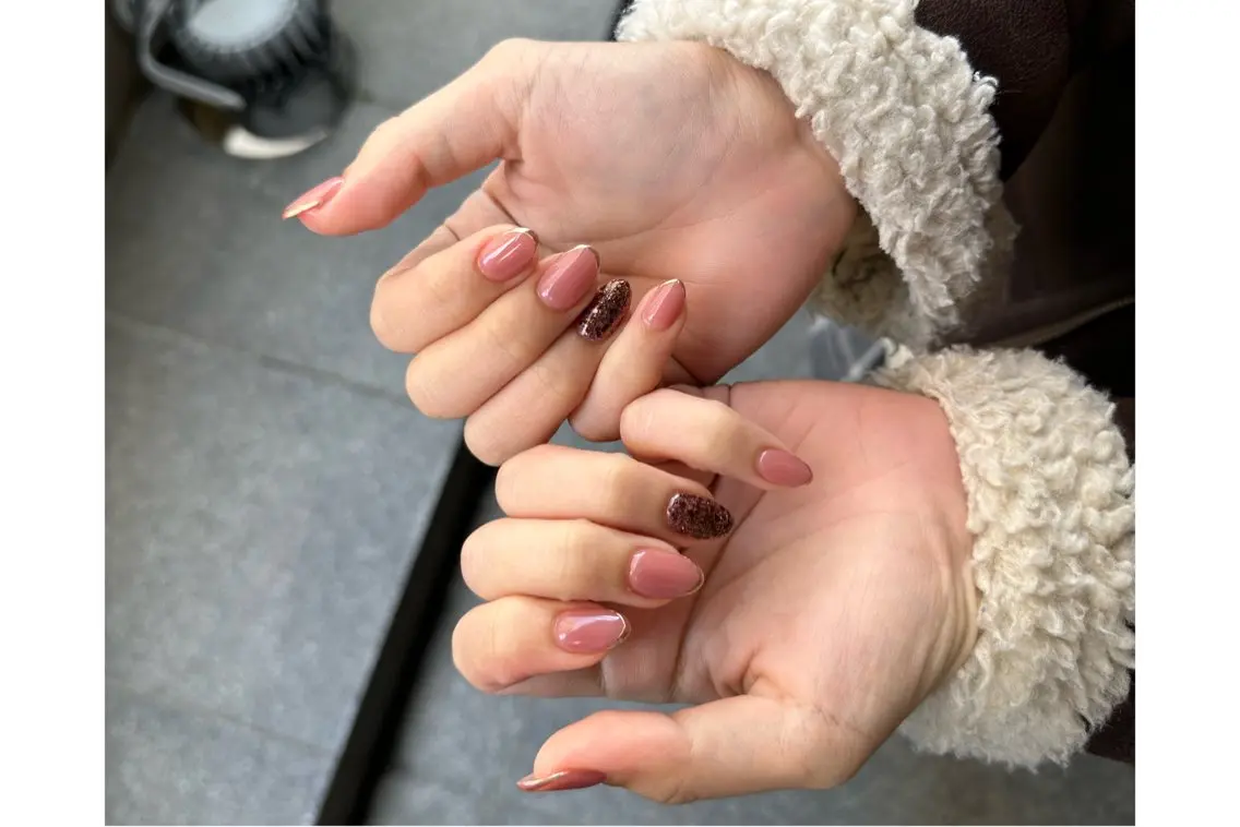 ネイル ハンドネイル 長谷川 奈緒美のネイルデザイン