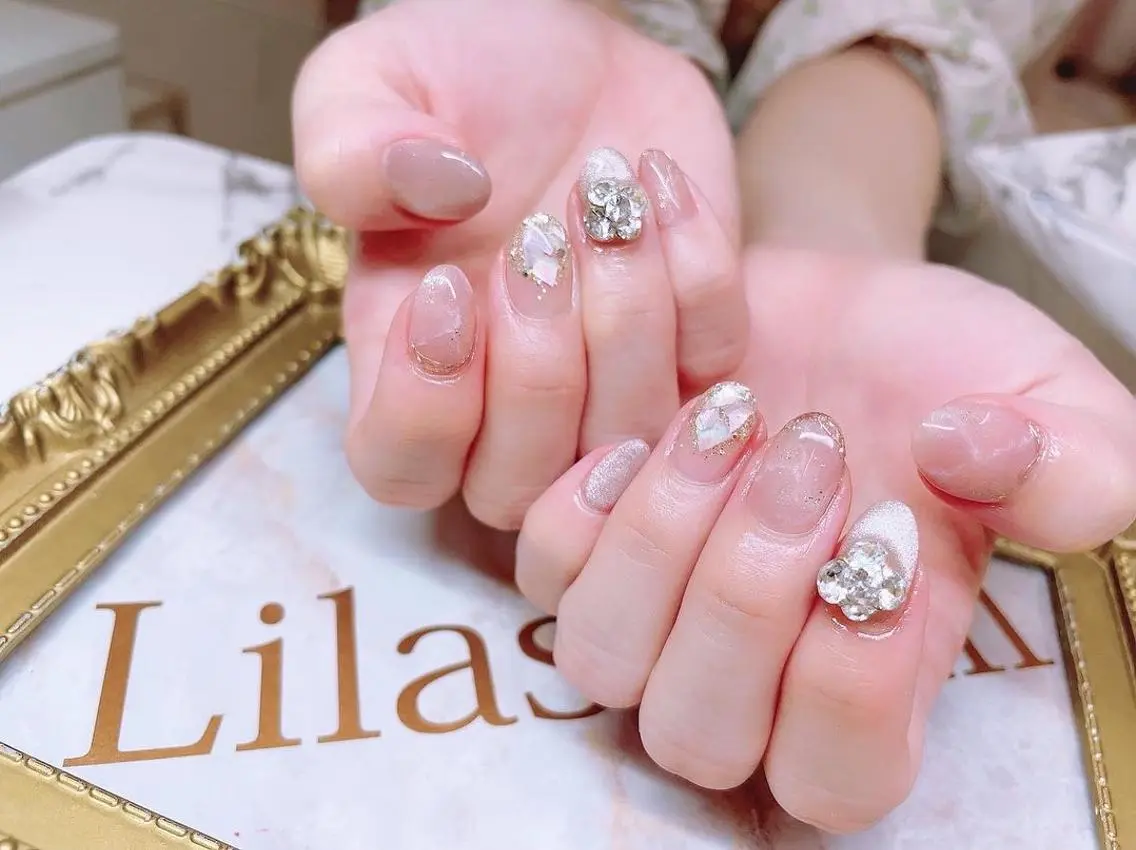 ネイル ジェルネイル グラデーション ハードジェル キラキラネイル ラメ(グリッター) Lilas Nailのネイルデザイン