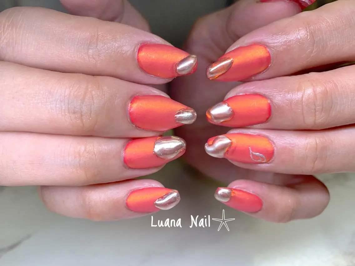 ネイル マットネイル ミラーネイル ハンドネイル BeauJu by Luana Nailのネイルデザイン