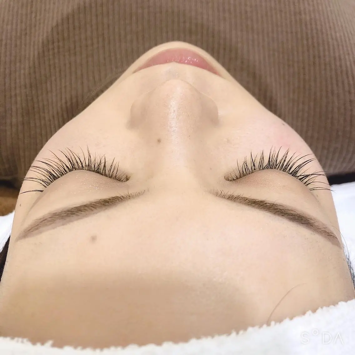 マツエク・マツパ 中村 眞歩のヘアスタイル