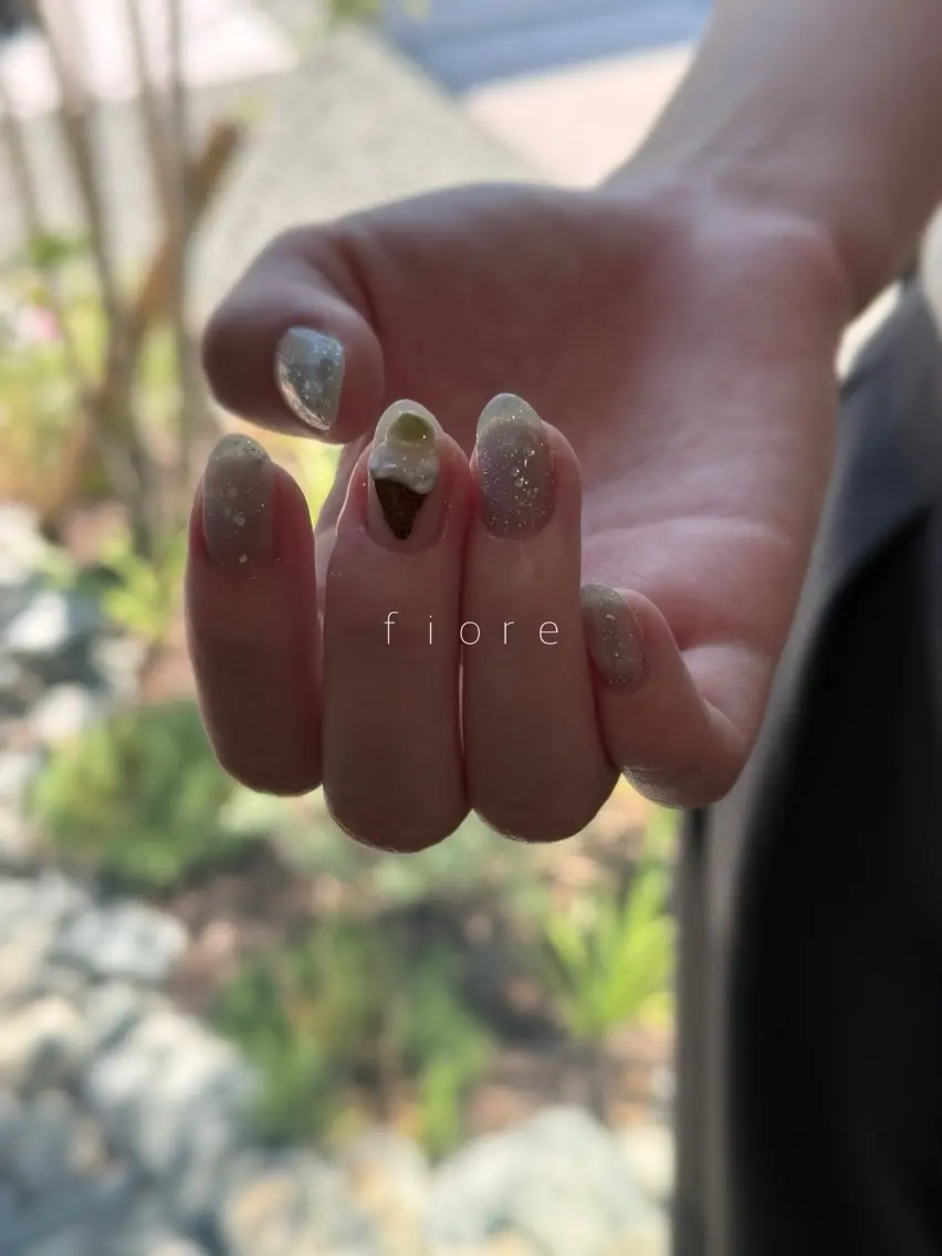 〔hand〕2art（他1color or magnet）の写真