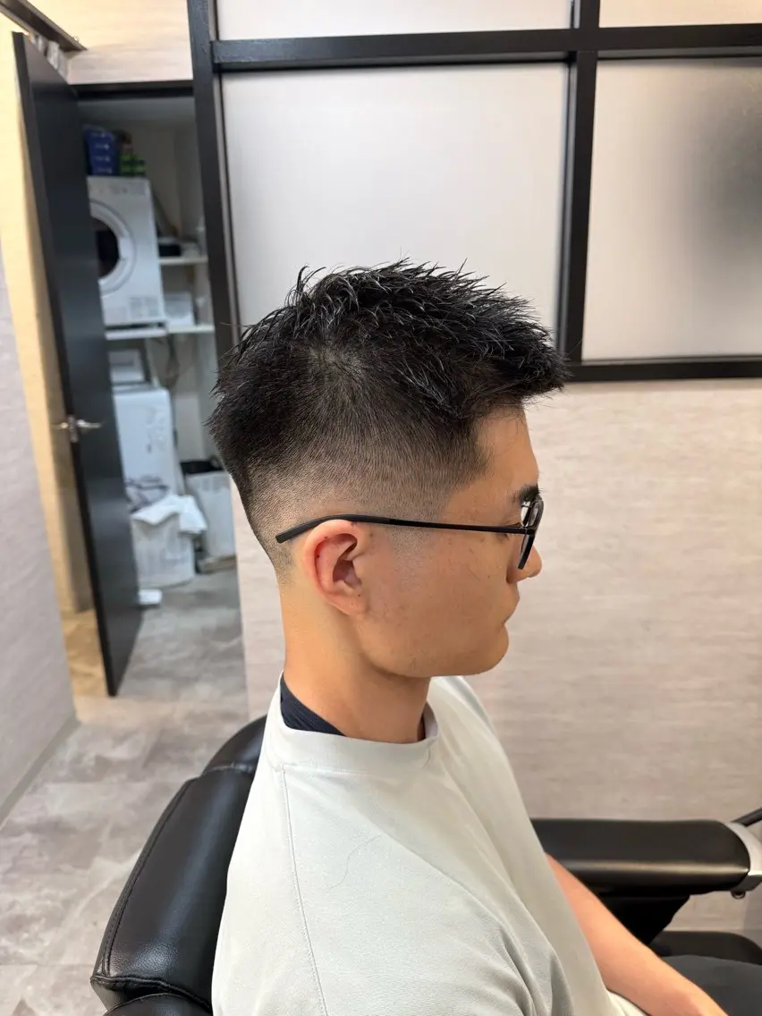 ショート 佐藤 瑛太のヘアスタイル
