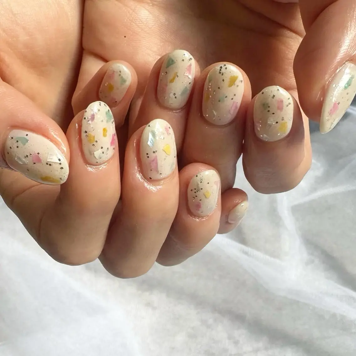 ネイル クリアネイル 氷ネイル・うるうるネイル 韓国ネイル ラメ(グリッター) ニュアンスネイル 🪞KAPE NAIL 🪞のネイルデザイン