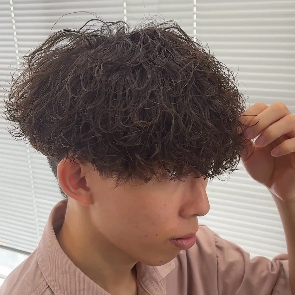 ショート パーマ メンズ カット パーマ 小山内 陸のヘアスタイル